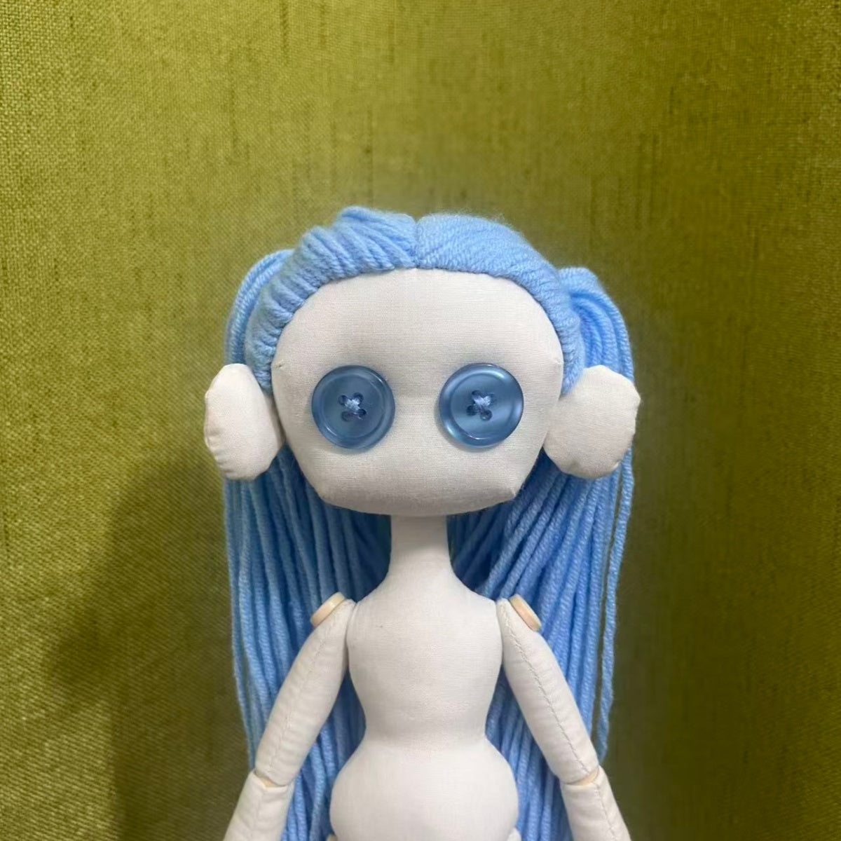 Button-Eyed Doll -- Pigtail Tutorial